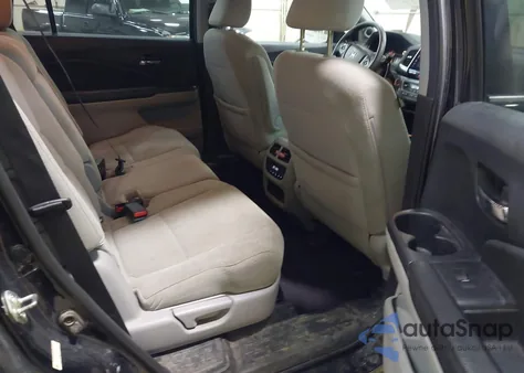 2016 Honda Pilot Ex из США, поврежденный, VIN 5FNYF6H30GB027553